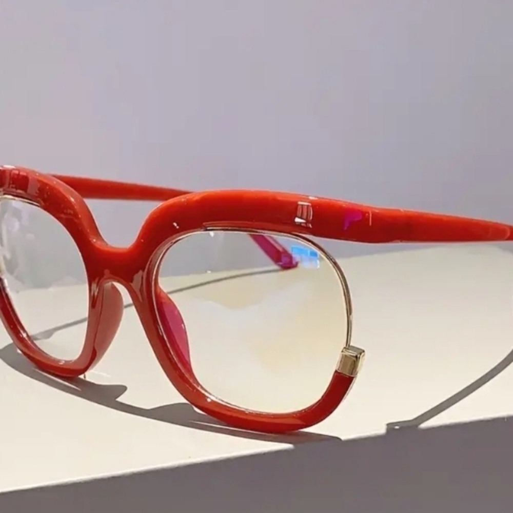 Modern Red Rectangular Glasses Accessories - image 3